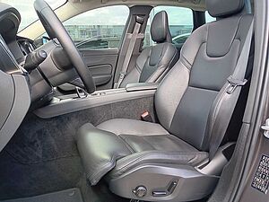 Volvo  T6 AWD Recharge Plus Bright