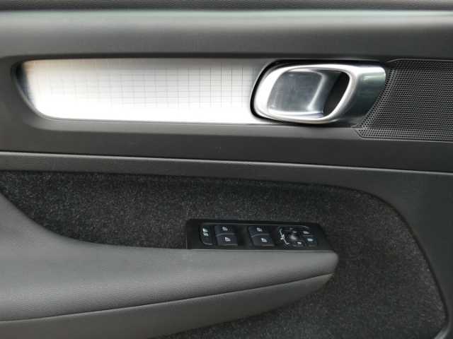 Volvo  T4 PHEV Inscription RFK LHZ SHZ KEYLESS