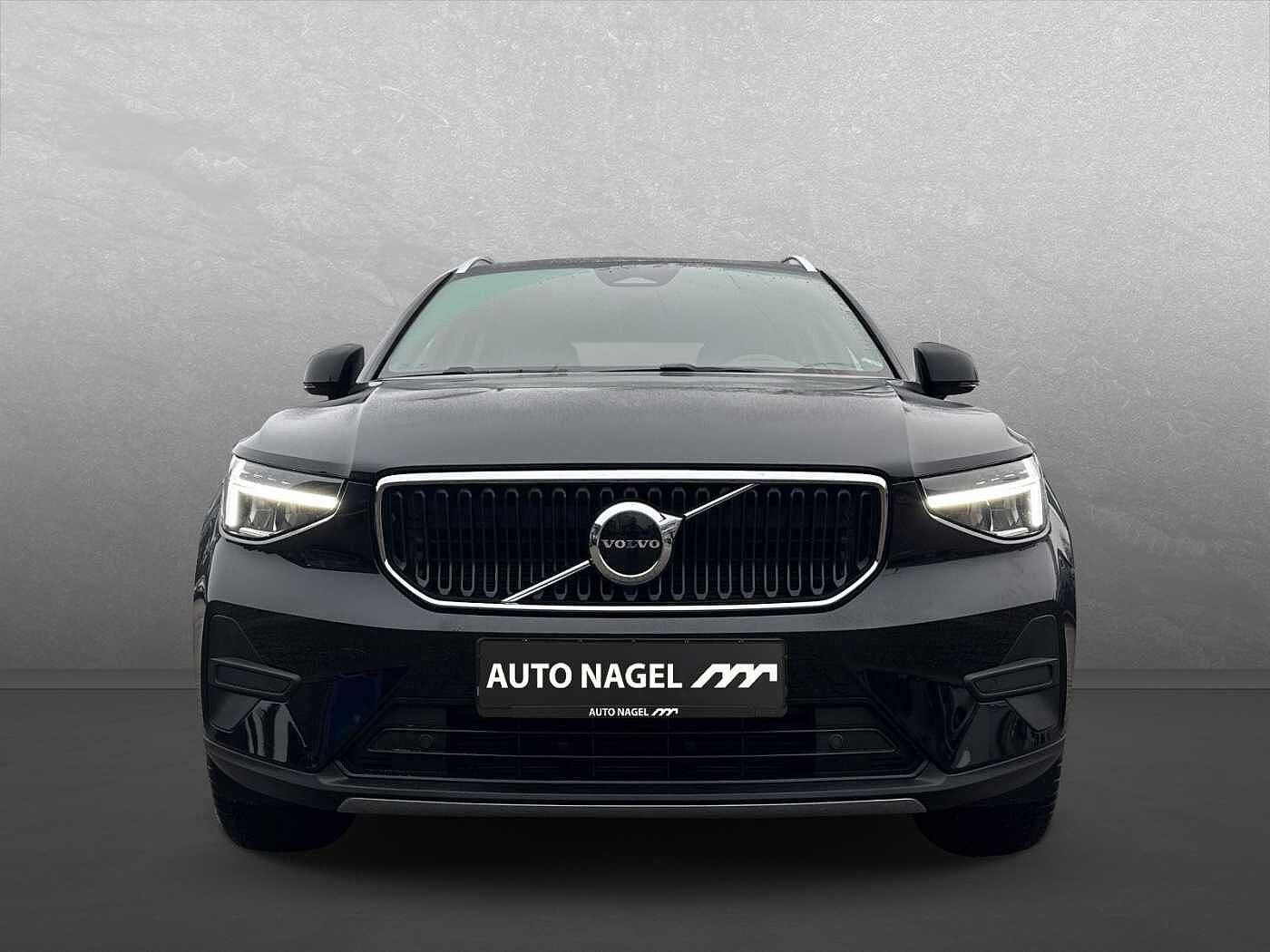 Volvo  XC40