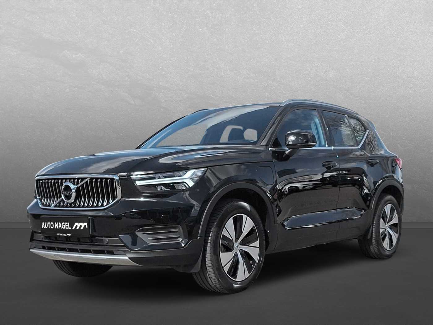 Volvo  Recharge R Inscription Expression