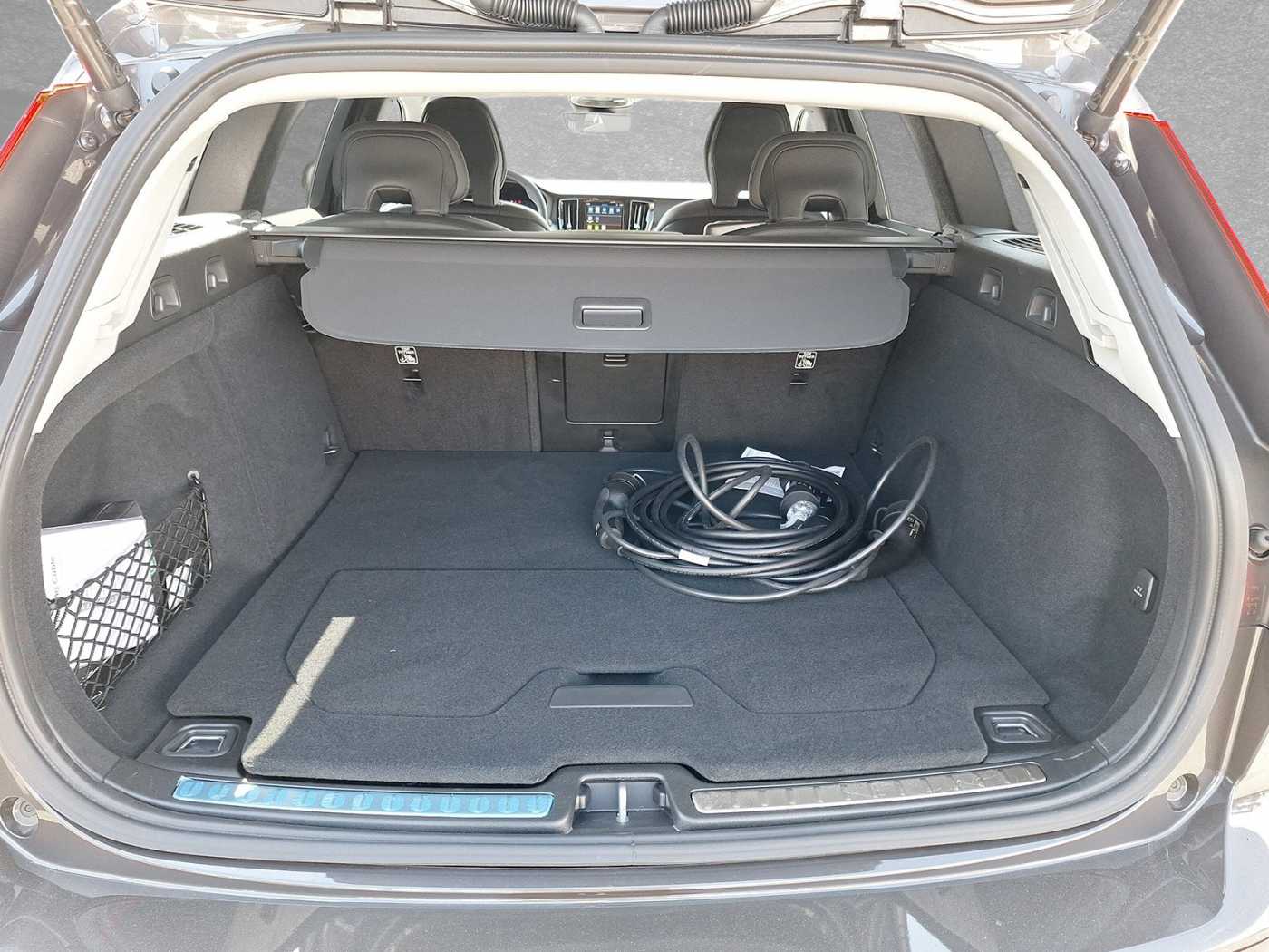 Volvo  Bright