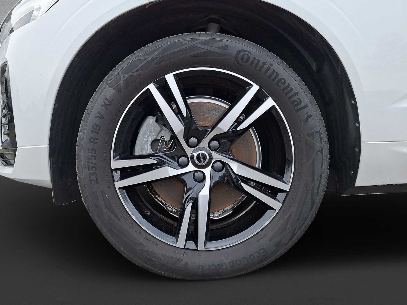 Volvo  R Design