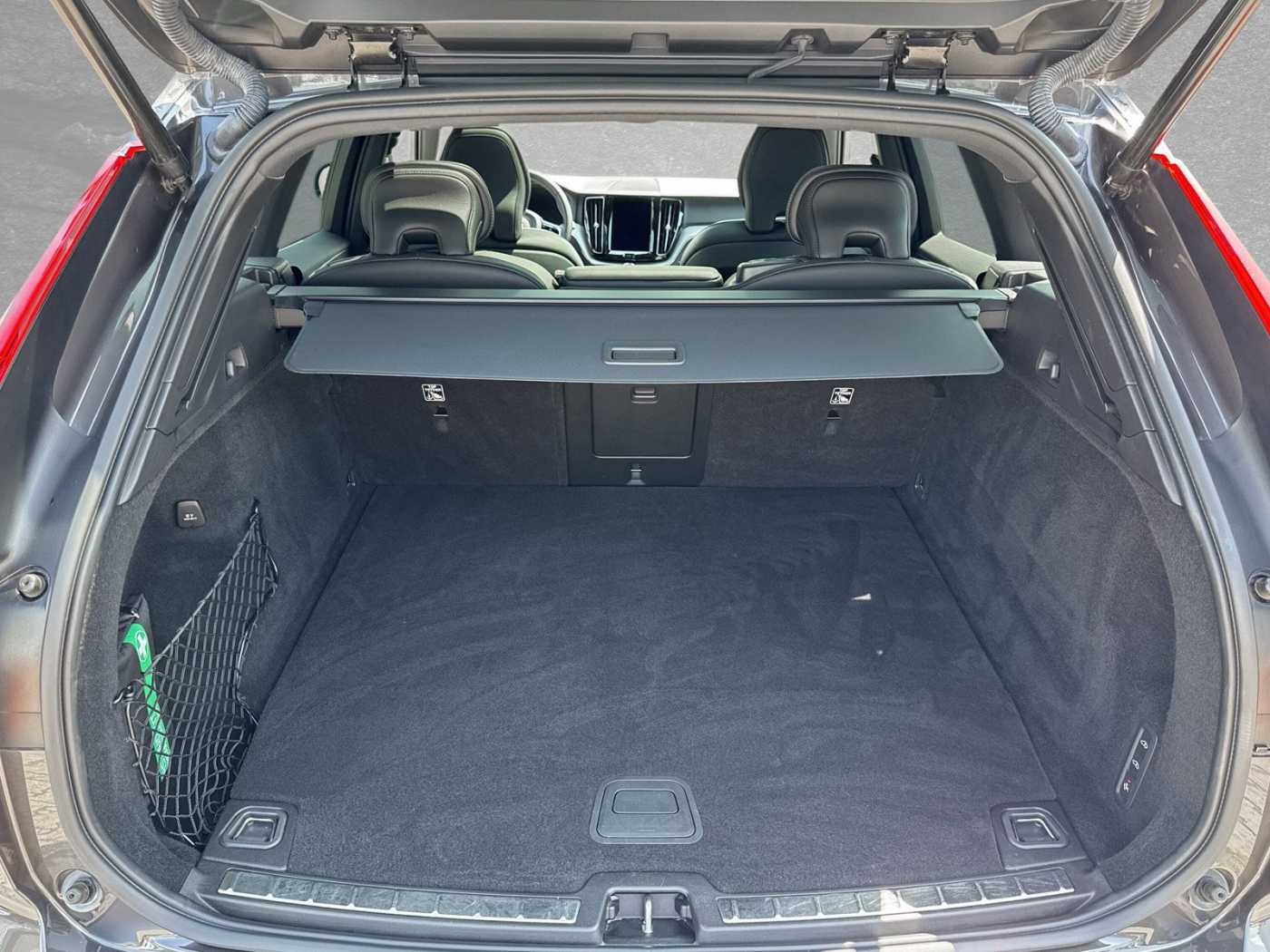 Volvo  R Design