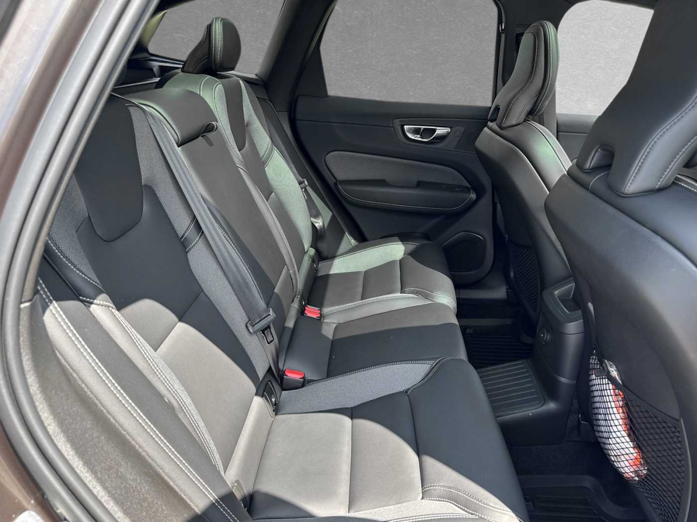Volvo  R Design