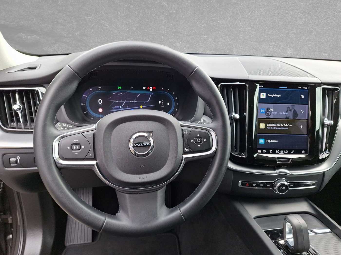 Volvo  Momentum Pro