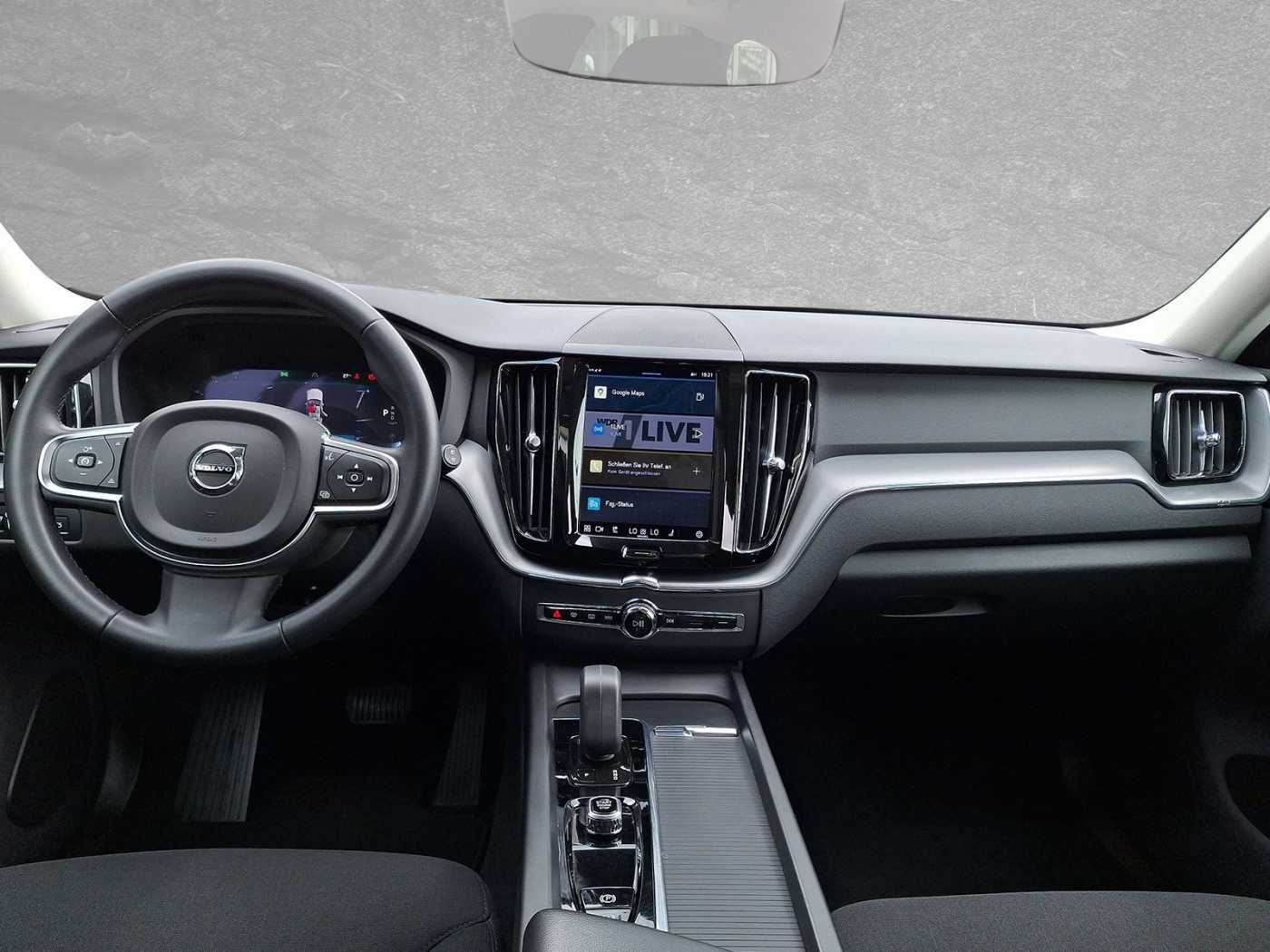 Volvo  Momentum Pro