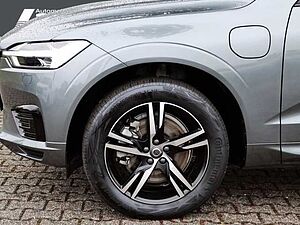 Volvo  T6 AWD Recharge R-Design PANO AHK ACC HUD