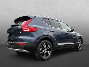 Volvo  XC40