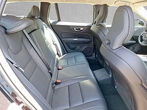 Volvo  Dark