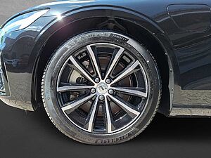 Volvo  Dark