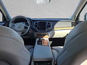 Volvo  Recharge