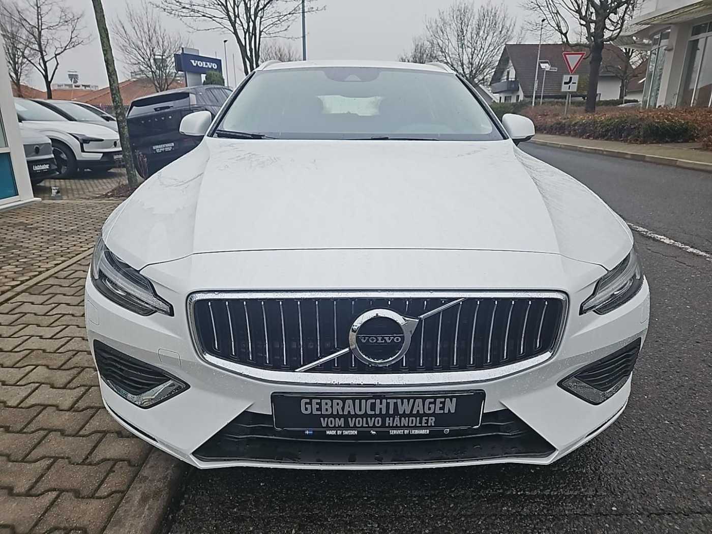 Volvo  T6 AWD Inscription Plug-In Massage // AHZV