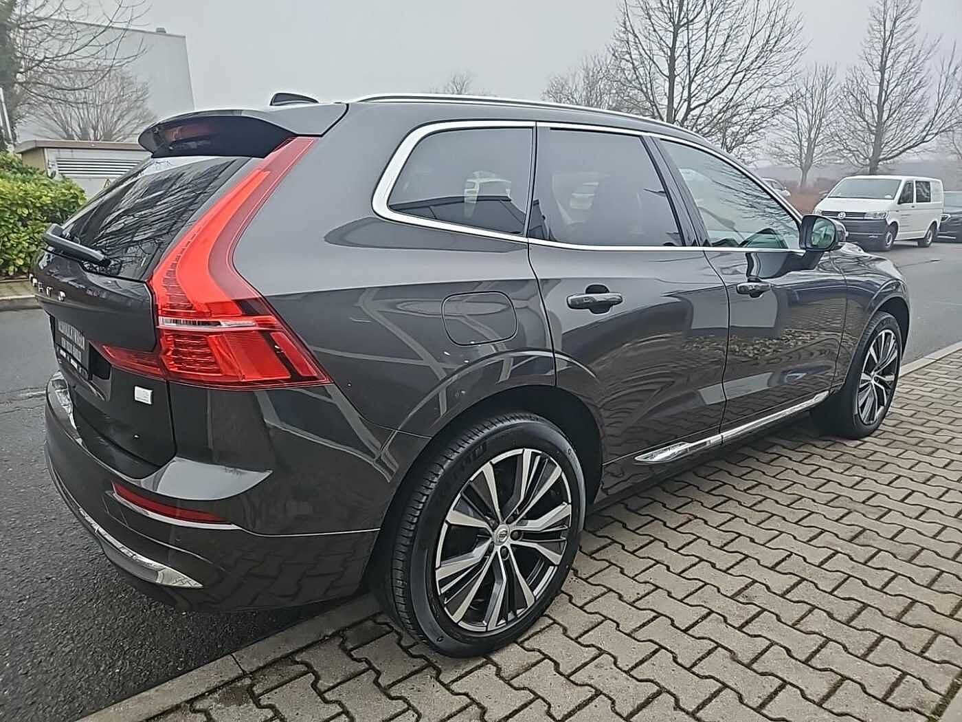 Volvo  T6 AWD Inscription / AHZV