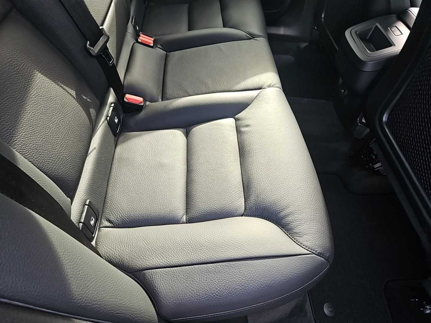 Volvo  B4 Plus Bright  Standheizung, 21 Zoll Alu