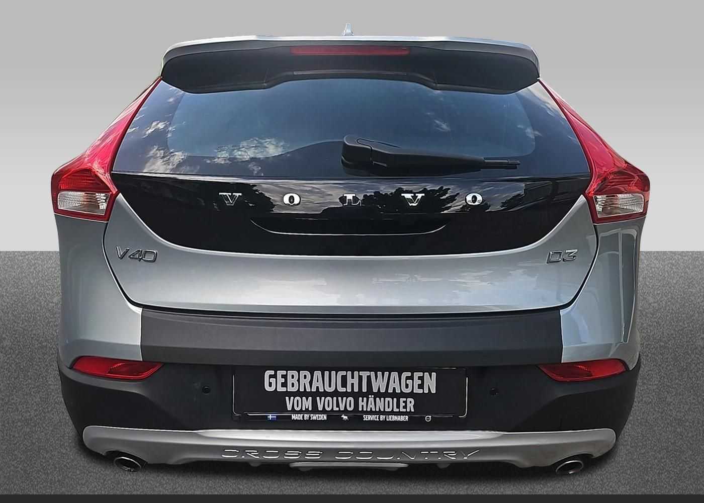 Volvo  CC D3 Momentum Pro