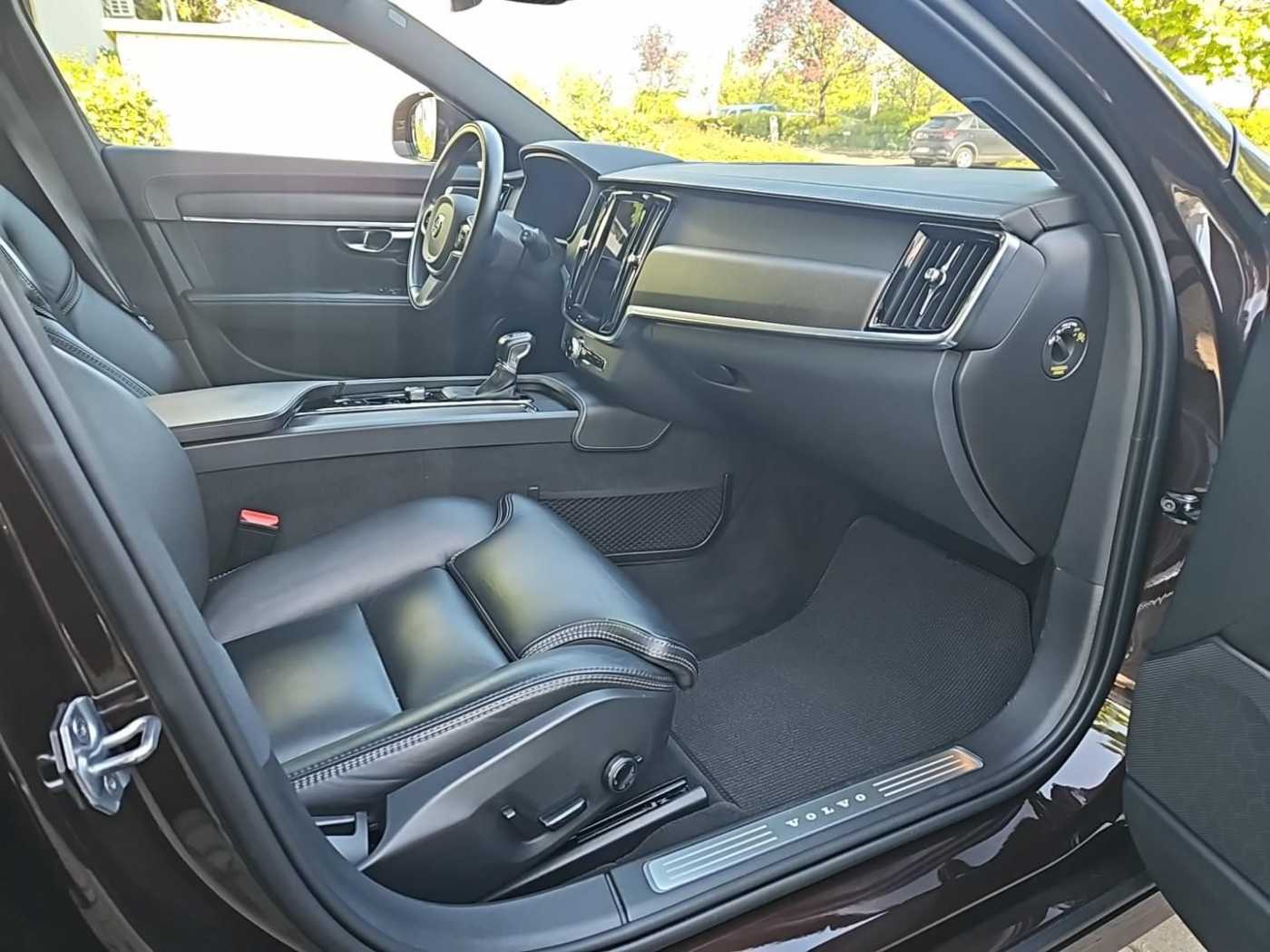 Volvo  D4 CC AWD Pro Standhzg/Head-Up