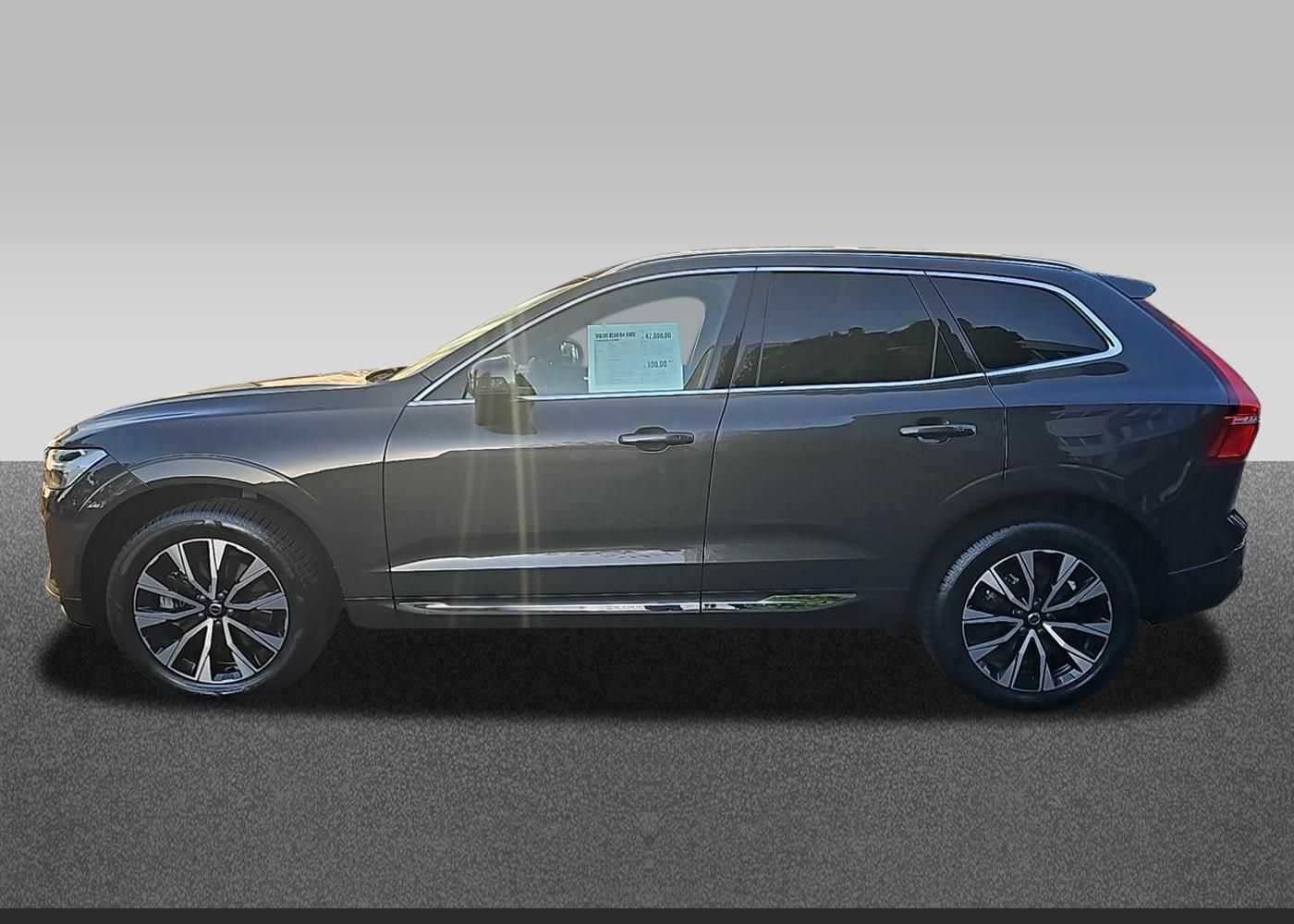Volvo  B4 AWD Plus Bright  Standhzg. /AHZV
