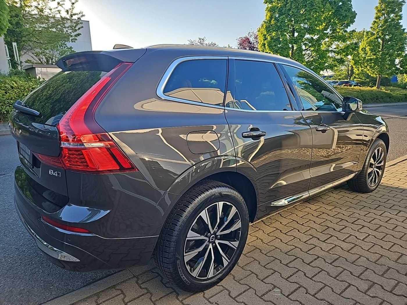 Volvo  B4 AWD Plus Bright  Standhzg. /AHZV