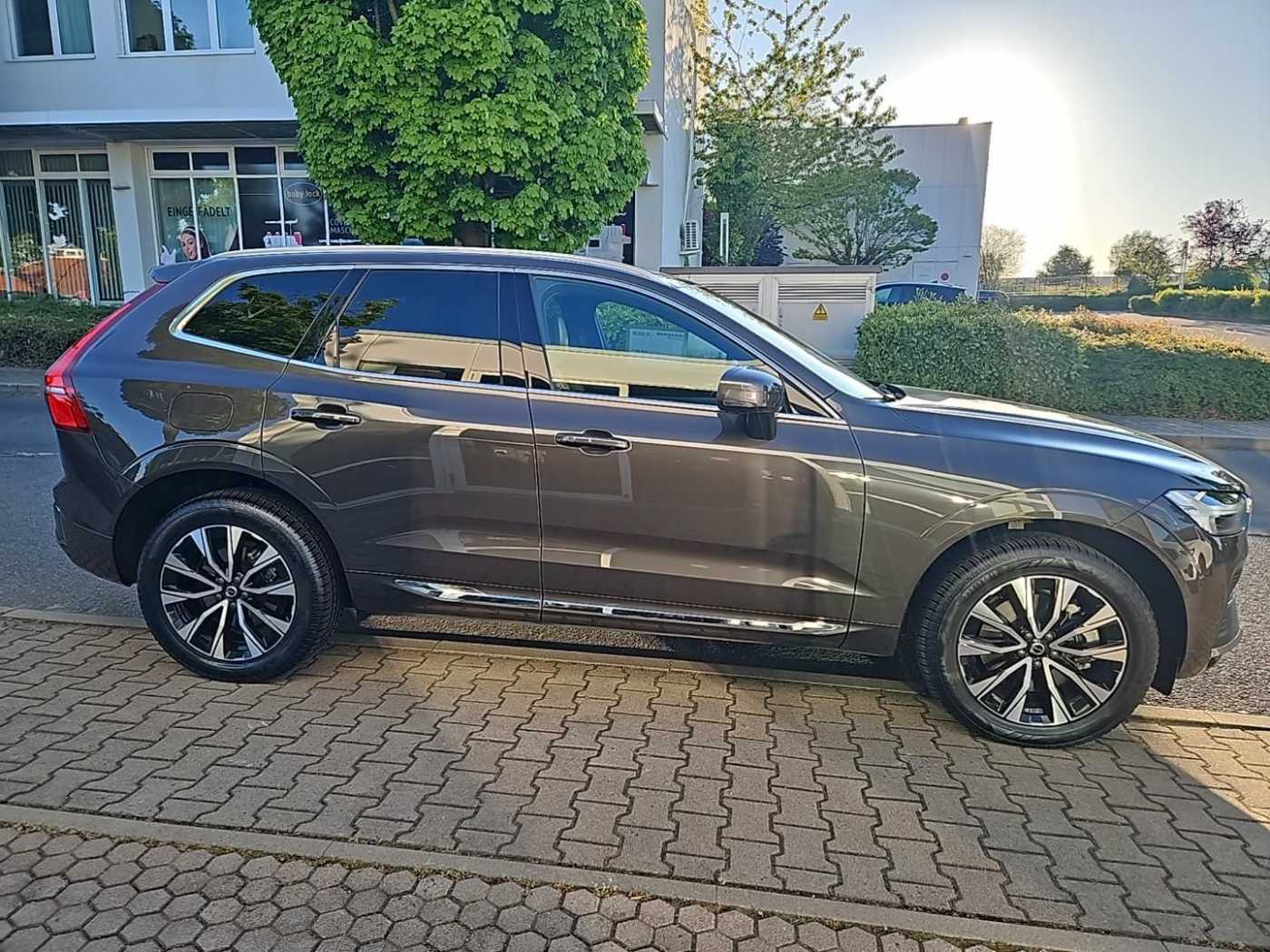 Volvo  B4 AWD Plus Bright  Standhzg. /AHZV