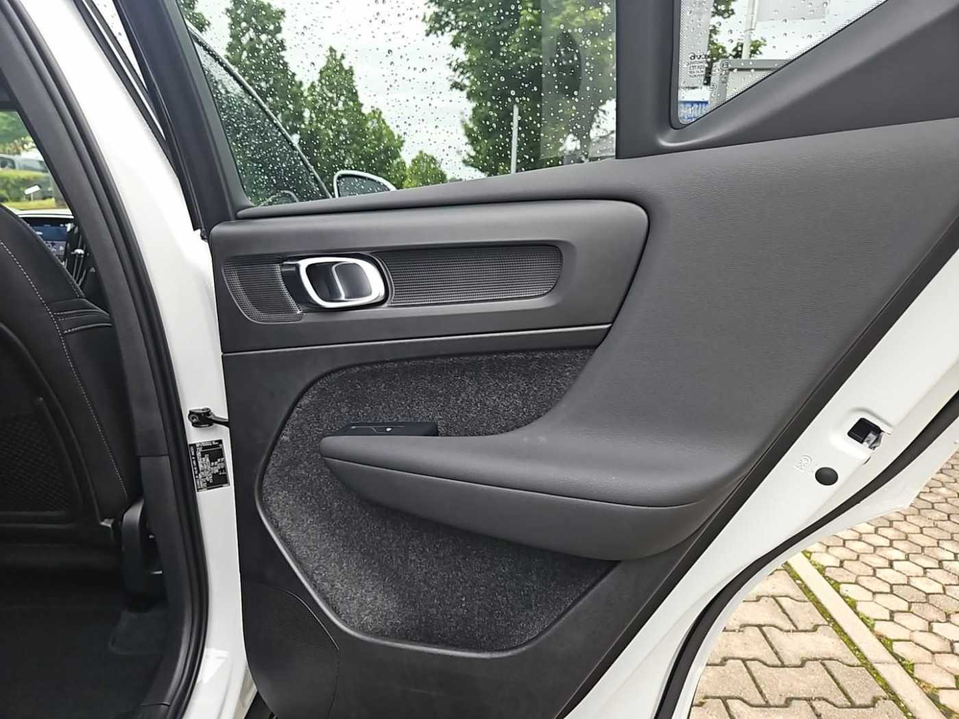 Volvo  B3 Core Fahr-Paket / AHZV / Winter-Paket