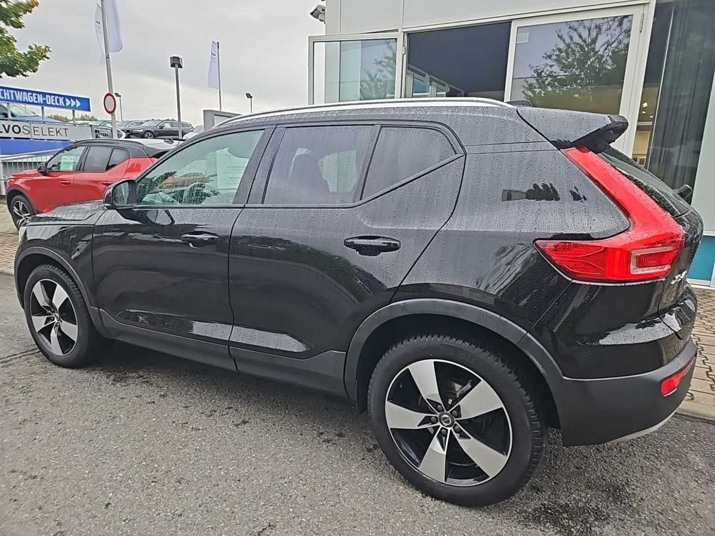 Volvo  T2 Momentum Pro