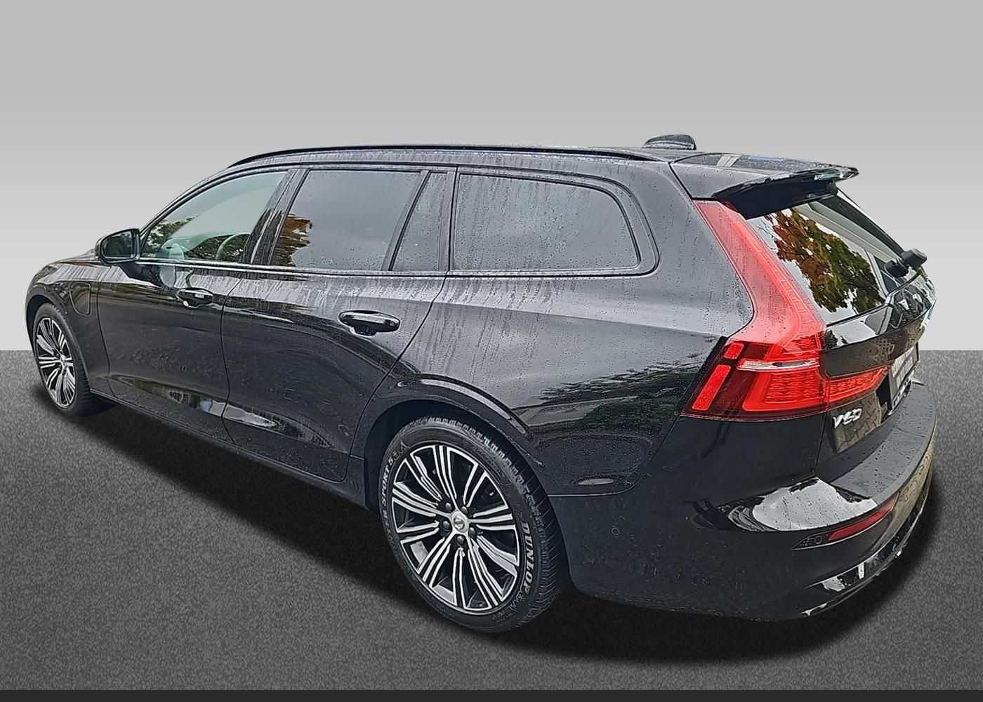 Volvo  T6 AWD Plus Dark Plug-In SK147