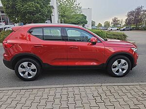 Volvo  D4 AWD Momentum Standheizung, Four-C