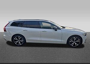 Volvo  T6 R-Design Expression Recharge Plug-In