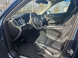 Volvo  B4 Plus Bright  Standheizung, 21 Zoll Alu