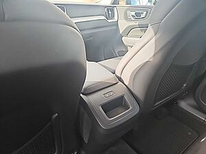 Volvo  B4 Plus Bright  Standheizung, 21 Zoll Alu