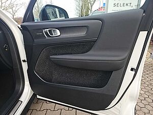 Volvo  B3 Plus Dark Licht-P. / Fahr-Paket