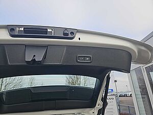 Volvo  B3 Plus Dark Licht-P. / Fahr-Paket