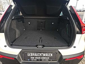 Volvo  B3 Plus Dark Licht-P. / Fahr-Paket