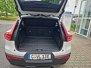 Volvo  AWD Plus Recharge Pure Electric