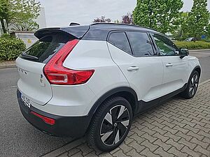 Volvo  AWD Plus Recharge Pure Electric