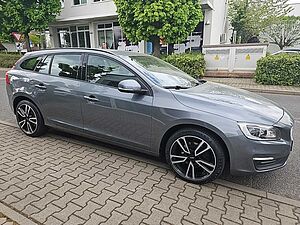Volvo  D3 Linje Business Zahnriemen neu / WR+RH+