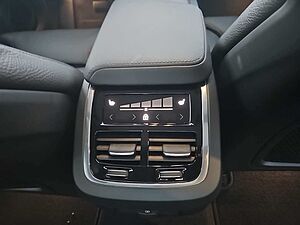 Volvo  B5 AWD Ultimate Dark Standhzg/Akustik-Glas