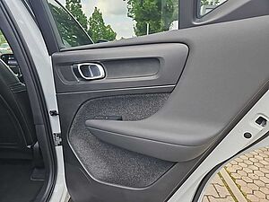 Volvo  B4 Ultra Dark AHZV/ 21 Zoll