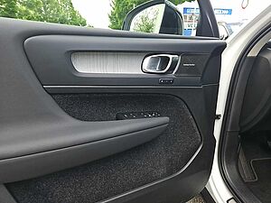 Volvo  B4 Ultra Dark AHZV/ 21 Zoll