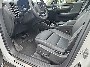 Volvo  B4 Ultra Dark AHZV/ 21 Zoll
