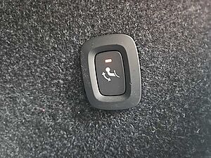 Volvo  B4 Ultra Dark AHZV/ 21 Zoll