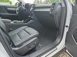 Volvo  B4 Ultra Dark AHZV/ 21 Zoll