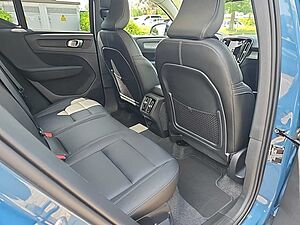 Volvo  B4 Ultra Dark  AHZV/ 21 Zoll