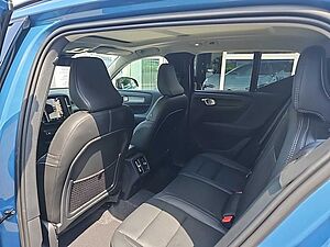 Volvo  B4 Ultra Dark  AHZV/ 21 Zoll