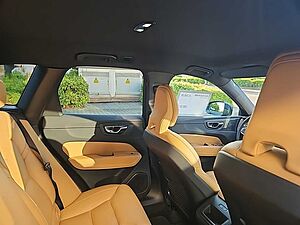 Volvo  B4 AWD Plus Bright  Standhzg. /AHZV
