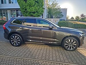 Volvo  B4 AWD Plus Bright  Standhzg. /AHZV