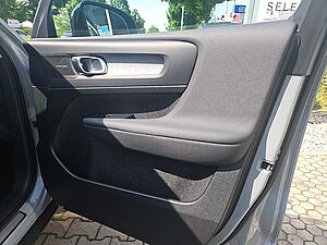 Volvo  B3 Plus Dark Glasdach/20 Zoll Alu/Leder