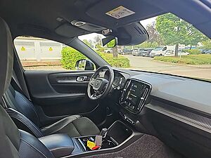 Volvo  T4 R-Design