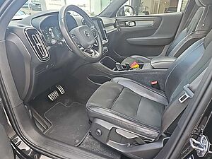 Volvo  T4 R-Design