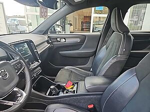 Volvo  T4 R-Design